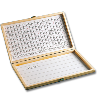 Magnetischer Buchstabenkasten